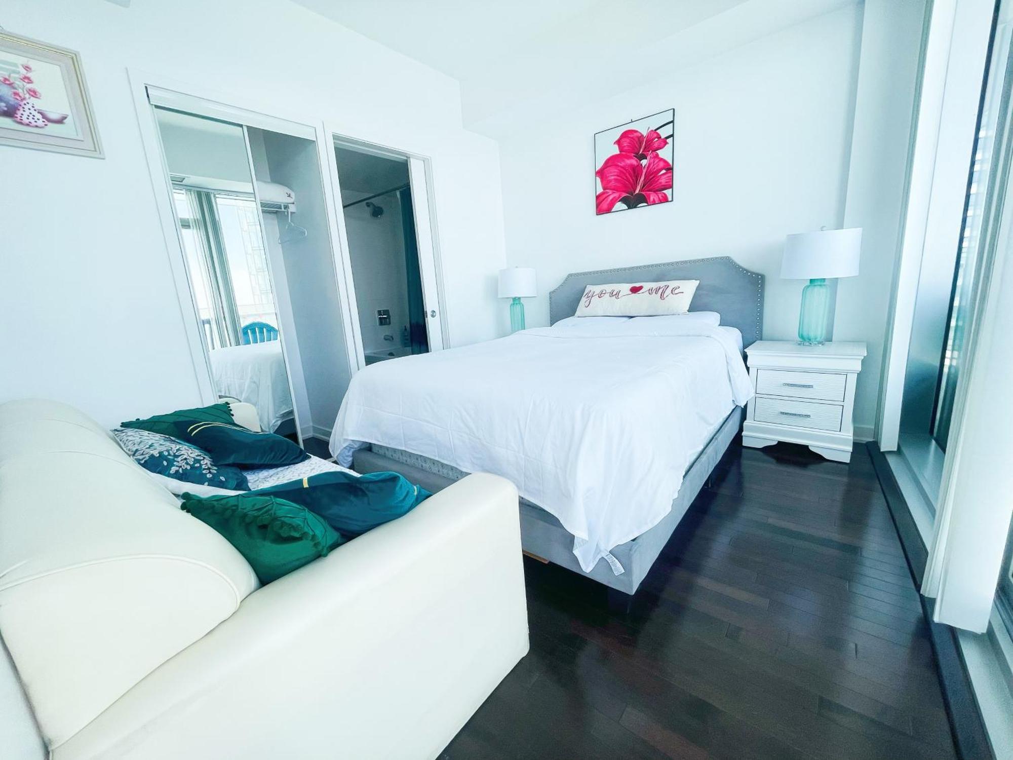 New Superior Lakeview Luxury 3-Bedroom Suite On 48 Floor Toronto Bagian luar foto